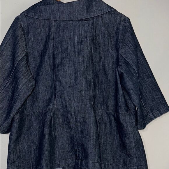 Denim Jean Jacket with Three-Quarter Sleeves - Picture 14 of 14